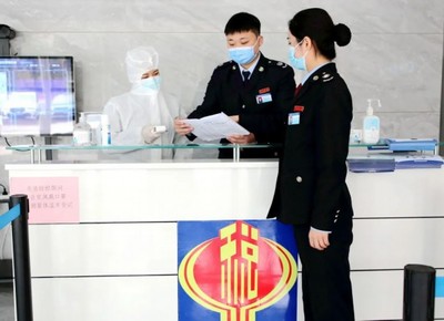 菏澤稅務(wù) “戰(zhàn)疫”一線稅力量，服務(wù)大局顯擔當